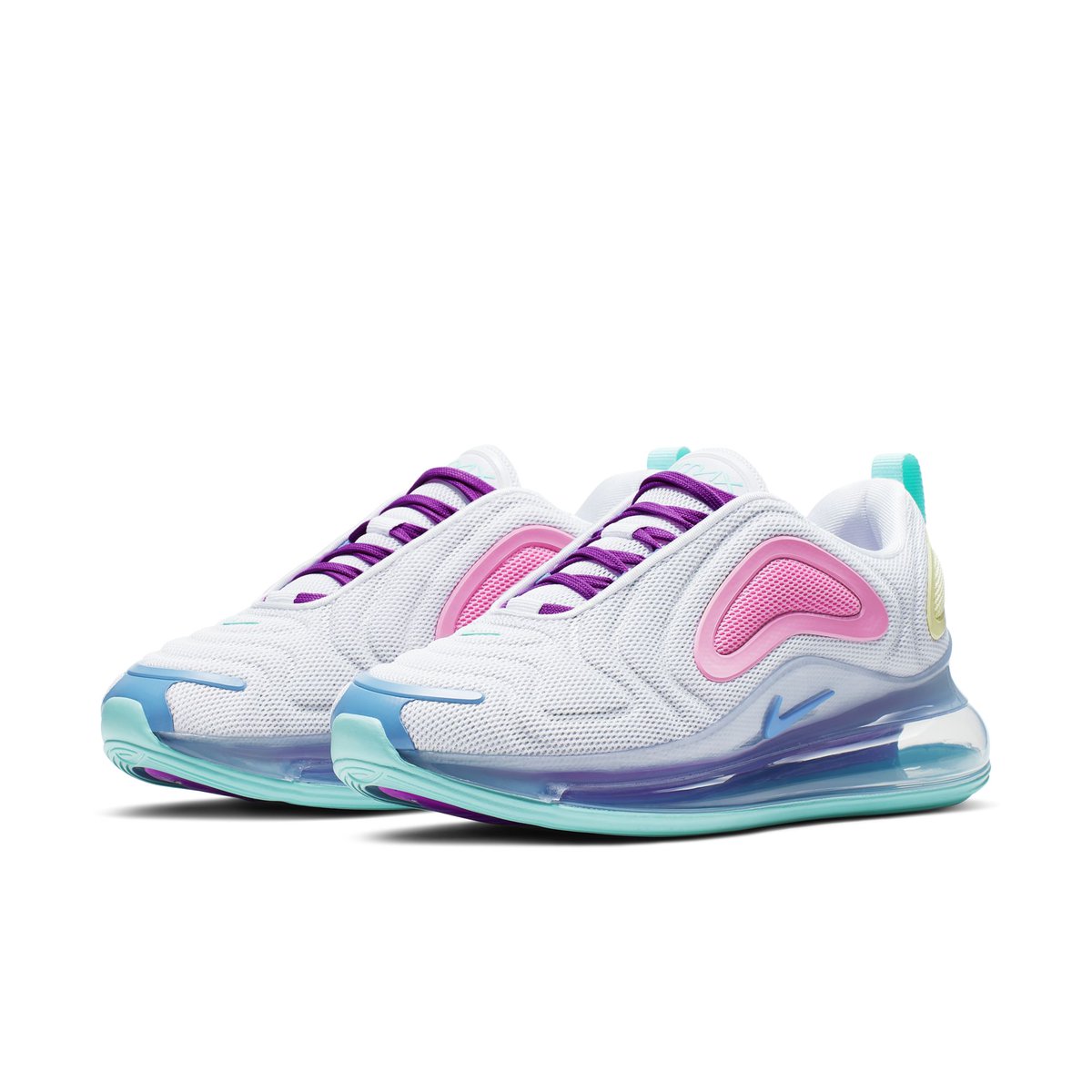 Nike Air Max 720 белые